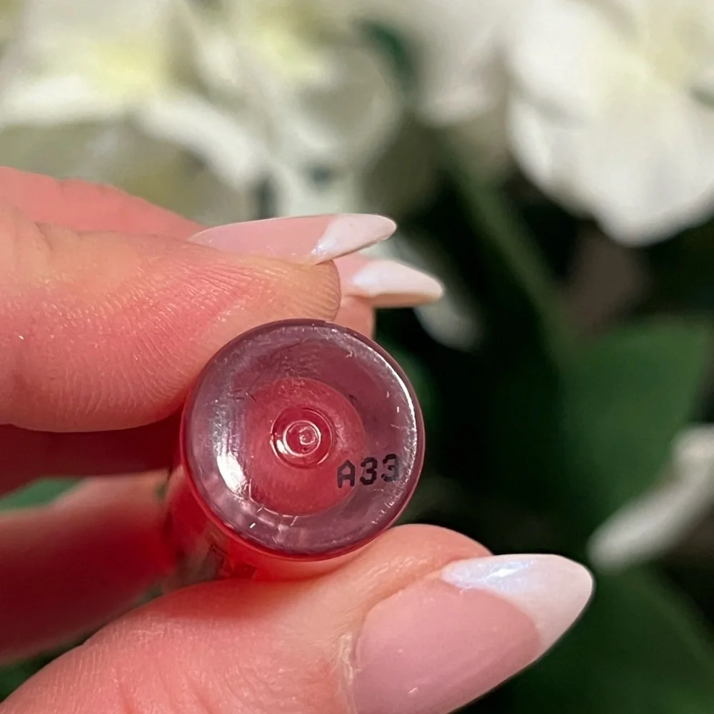 TOO FACED • MAXIMUM PLUMP LIP INJECTION • YUMMY BEAR